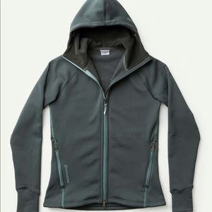 Like new - W's Power Houdi - size large - deeper green